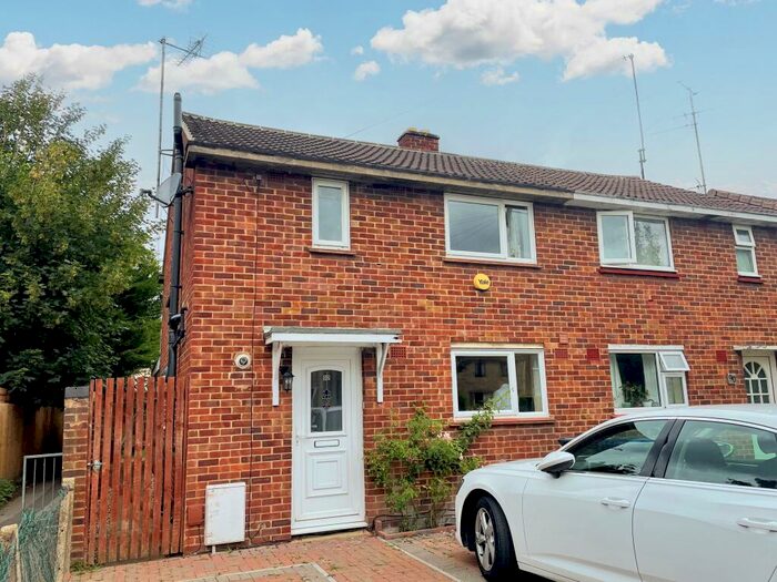 3 Bedroom End Of Terrace House To Rent In Wulfstan Way, Cambridge, CB1