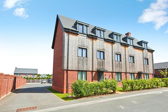 2 Bedroom Apartment For Sale In Nathaniel Drive, Derby, DE22