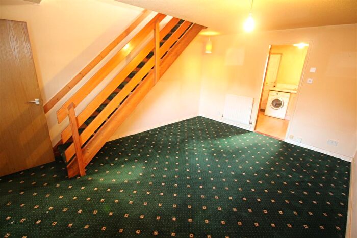 2 Bedroom Semi-Detached House For Sale In Bournemouth Road, Gourock, PA19