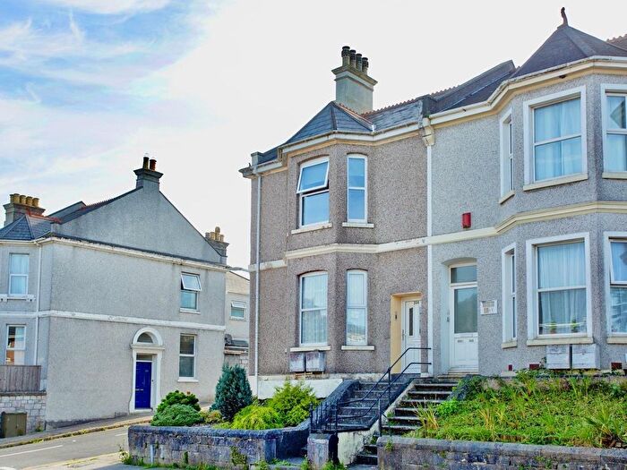 1 Bedroom Flat For Sale In Saltash Road, Keyham, Plymouth, PL2