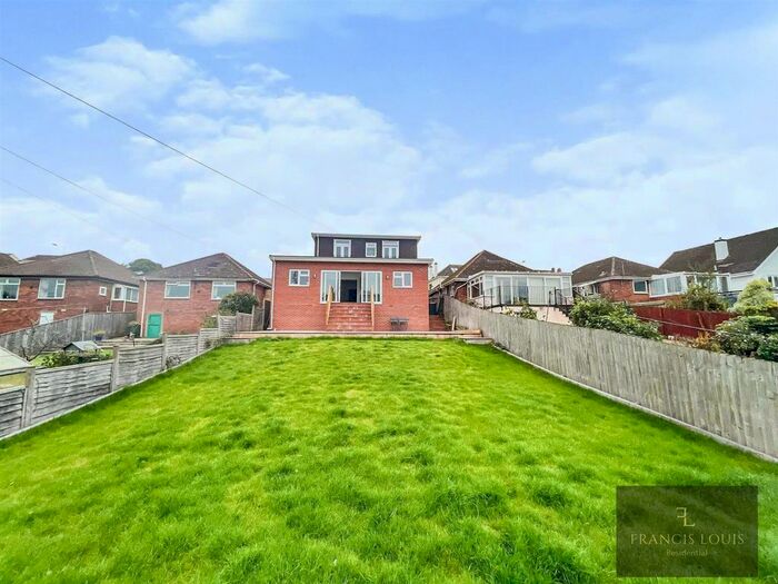 6 Bedroom Property To Rent In Cowley Bridge Road, Exeter, EX4