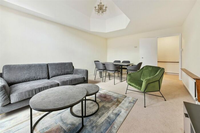 3 Bedroom Flat To Rent In Rochester Row, Westminster, London, SW1P