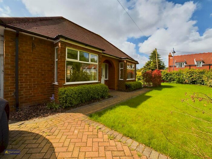 3 Bedroom Bungalow To Rent In Church Lane, Kirk Ella, Hull, HU10