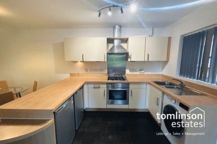 2 Bedroom Block Of Apartments To Rent In Hassocks Close, Beeston, Nottingham, NG9