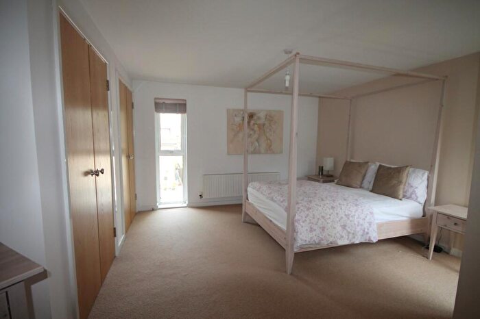 2 Bedroom Apartment To Rent In Meadow Court Road, Blackheath, SE3