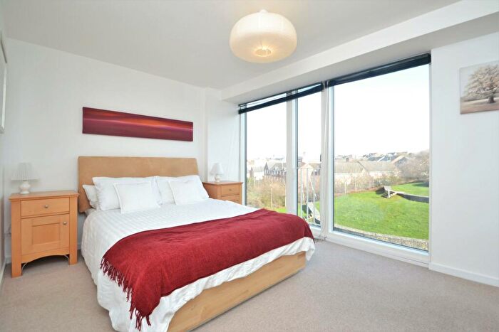 1 Bedroom Flat To Rent In The Avenue, Leeds, LS9