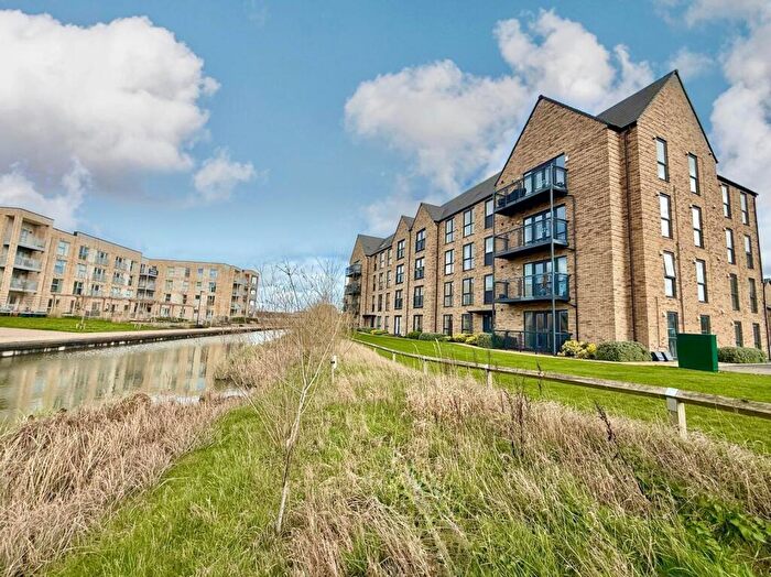 2 Bedroom Apartment For Sale In Jenkins House, Beckett Strand, Swindon, SN1