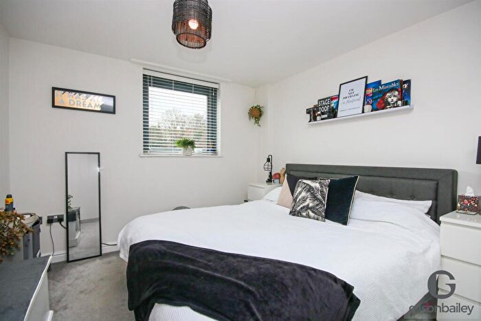 1 Bedroom Flat For Sale In Paper Mill Yard, Norwich, NR1