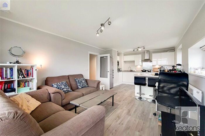 2 Bedroom Flat To Rent In Elton House, Candy Street, Bow, London, E3