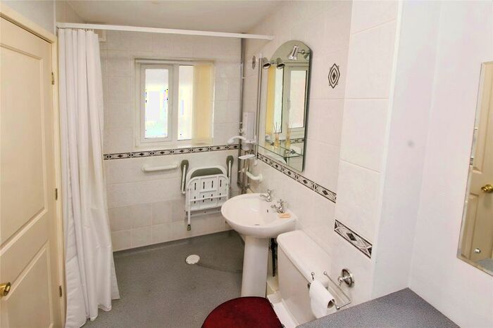 1 Bedroom Detached House For Sale In Lever Street, Radcliffe, Manchester, Greater Manchester, M26