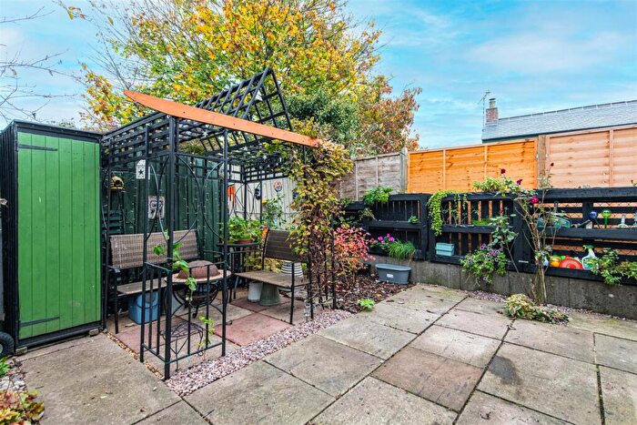2 Bedroom Bungalow For Sale In Wells Close, Husbands Bosworth, LE17