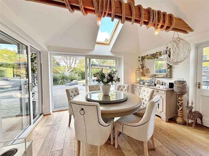 5 Bedroom Detached House For Sale In Ringwood Road, Verwood, Dorset, BH31