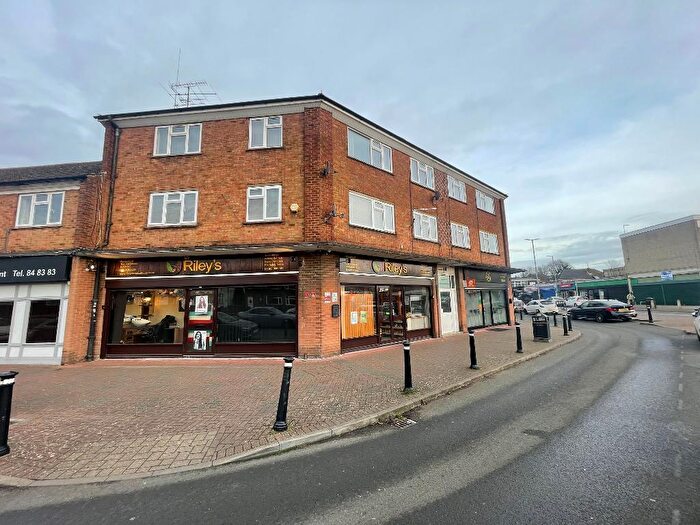 2 Bedroom Apartment For Sale In Sundon Park Parade, Sundon Park, Luton, Bedfordshire, LU3