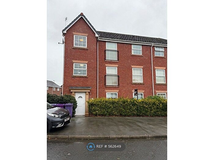 2 Bedroom Flat To Rent In Swallow Fields, Liverpool, L9