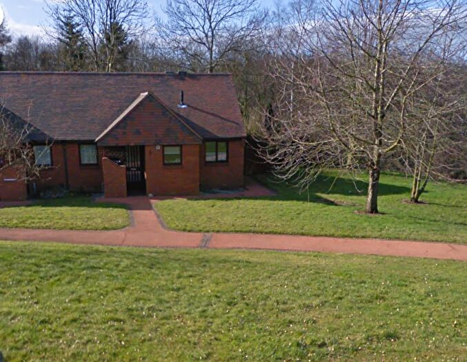 2 Bedroom Bungalow To Rent In Station Gardens, NN11