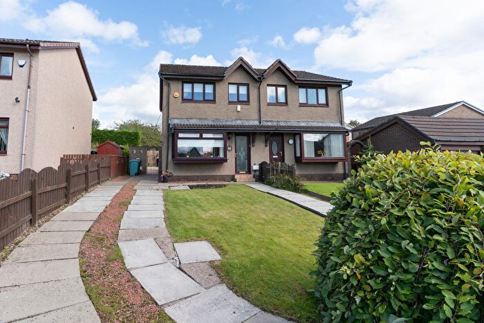 3 Bedroom Semi-Detached House For Sale In Heather Avenue, Motherwell, ML1