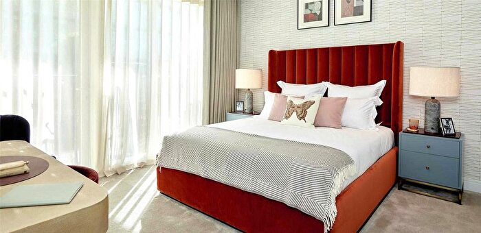 2 Bedroom Flat To Rent In Faulkner House, Fulham Reach, W6