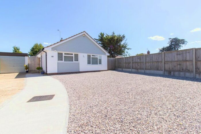 3 Bedroom Bungalow To Rent In Windmill Road, Herne Bay, CT6