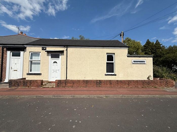 2 Bedroom Cottage For Sale In Chester Terrace North, Sunderland, SR4
