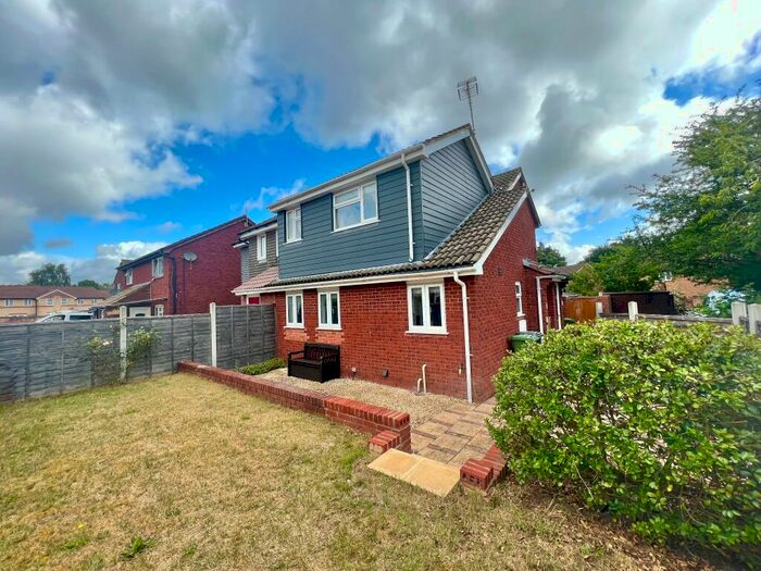 1 Bedroom House To Rent In Tamar Gardens, West End, Southampton, SO18