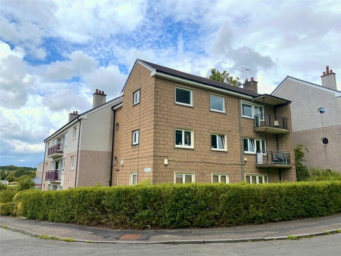 3 Bedroom Flat To Rent In Bonnyrigg Drive, Glasgow, G43