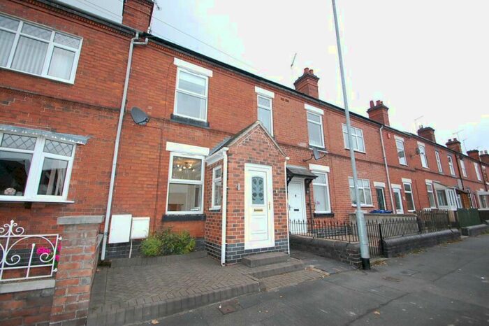 3 Bedroom House To Rent In Woods Lane, Burton Upon Trent, Staffordshire, DE15