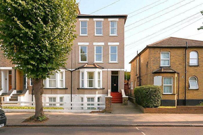 1 Bedroom Flat To Rent In Clyde Road, Addiscombe, CR0