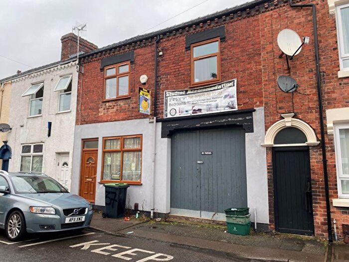 6 Bedroom Terraced House To Rent In Boughey Road, Shelton, Stoke-On-Trent, ST4