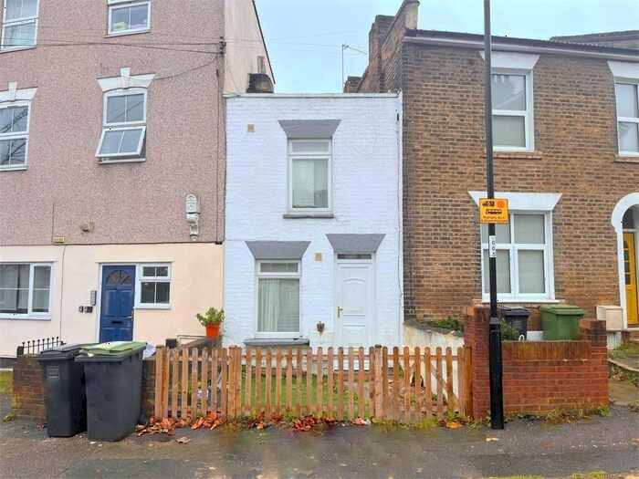 1 Bedroom Terraced House To Rent In Knowles Hill Cresent, Lewisham, London, SE13