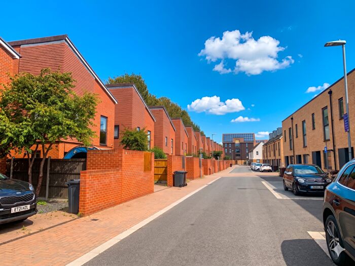 2 Bedroom Terraced House To Rent In Dowletts Road, Dagenham, London, RM8