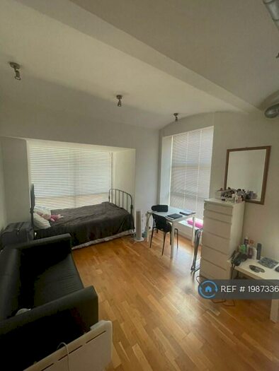 Studio To Rent In Neptune Street, Leeds, LS9