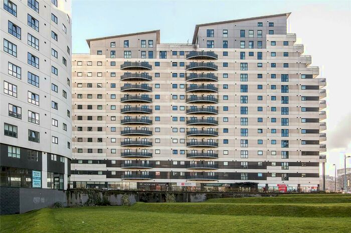 2 Bedroom Apartment To Rent In Masshouse Plaza, Masshouse Lane, Birmingham, B5