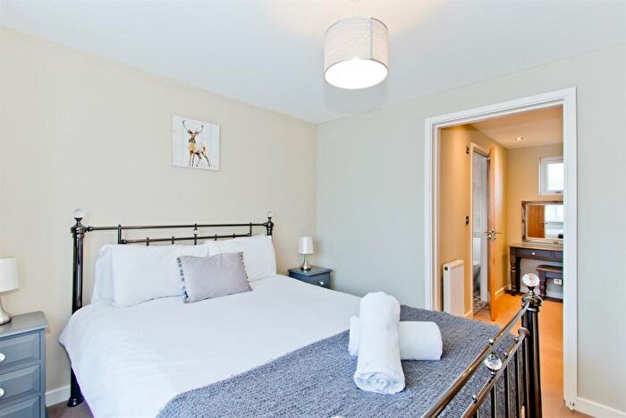 2 Bedroom Detached Bungalow For Sale In Warren Wood, BN24