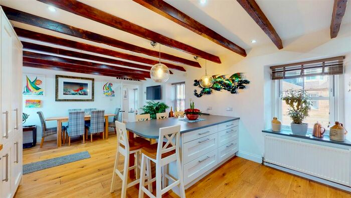 3 Bedroom Detached House For Sale In Main Street, Tomintoul, Ballindalloch, AB37