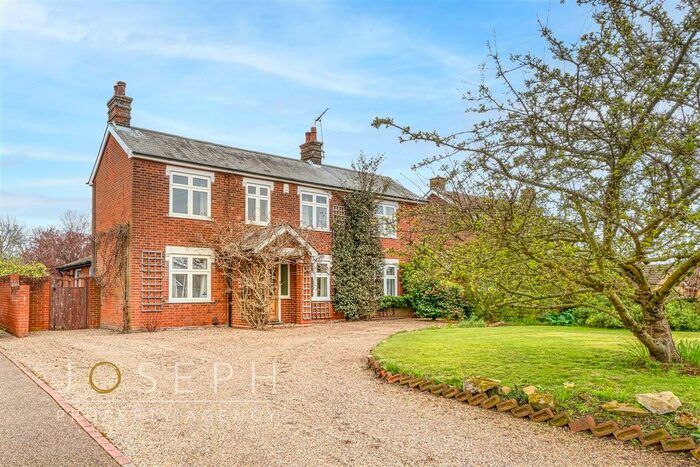 4 Bedroom Property To Rent In Humber Doucy Lane, Rushmere St. Andrew, Ipswich, IP4