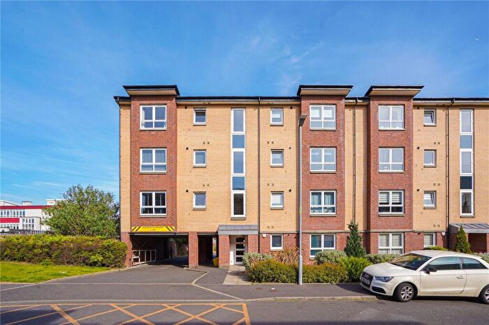 2 Bedroom Flat For Sale In Springfield Gardens, Glasgow, Glasgow City, G31