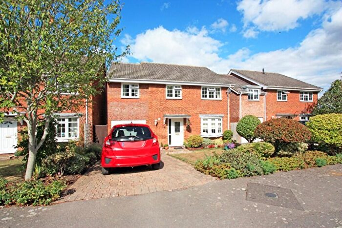 5 Bedroom Detached House For Sale In Wessex Way, Highworth, SN6