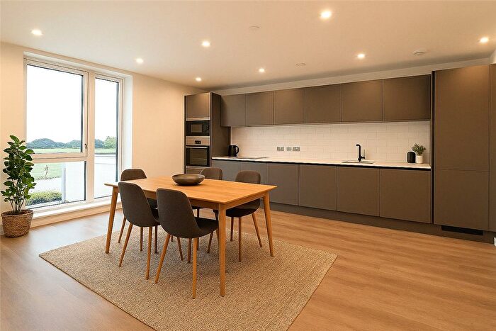 2 Bedroom Flat To Rent In Eddington Avenue, Eddington, Cambridge, CB3
