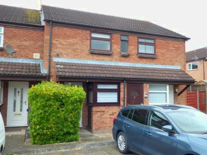 1 Bedroom Flat To Rent In Catkin Close, Quedgeley, Gloucester, GL2