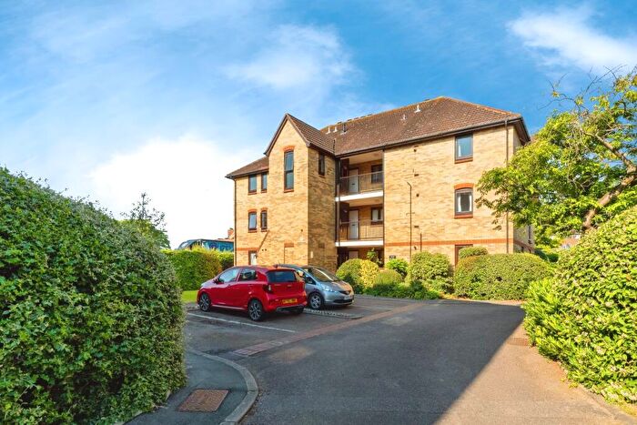 1 Bedroom Flat For Sale In Merton Road, Bedford, Bedfordshire, MK40