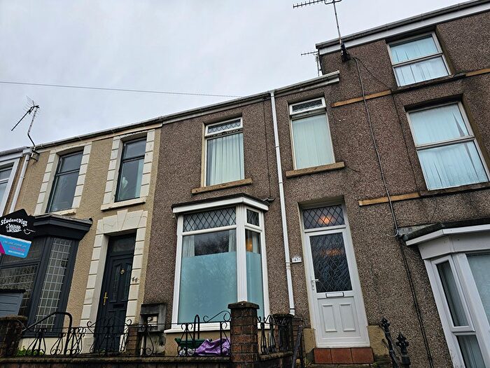 2 Bedroom Terraced House To Rent In Pentreguinea Road, Swansea, SA1