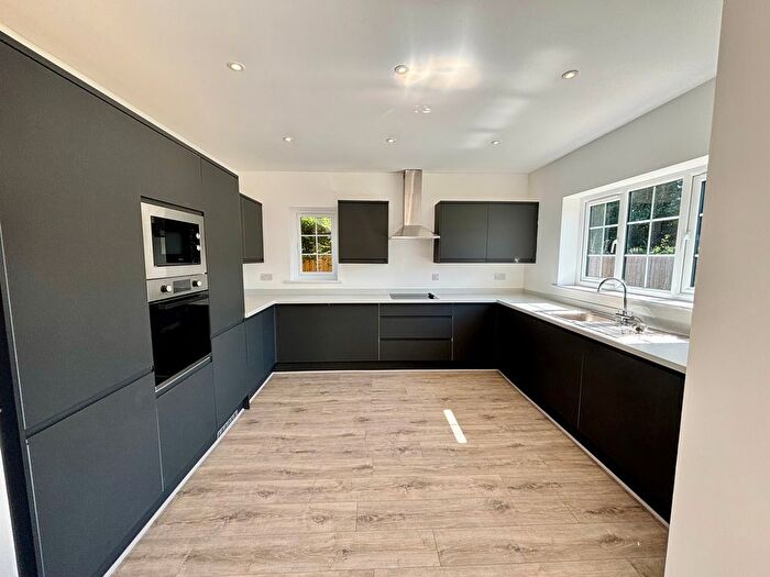 4 Bedroom Property To Rent In Chester Road, Winsford, CW7