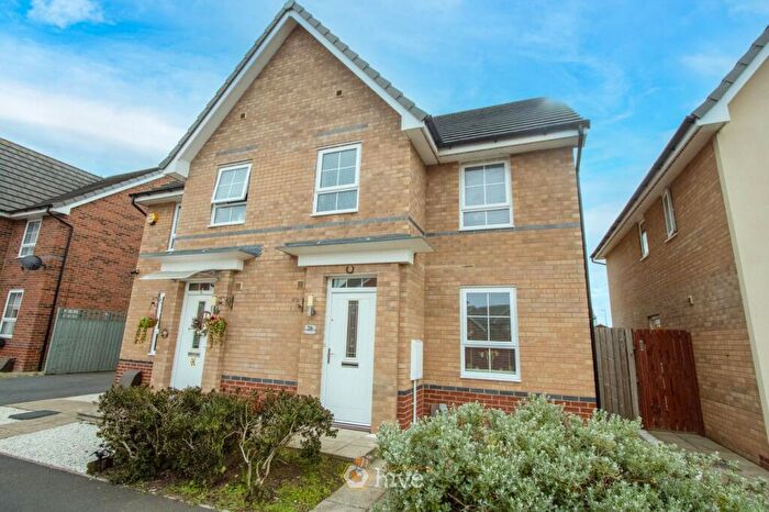 3 Bedroom Semi-Detached House For Sale In Town End Drive, Belle Vue, Doncaster, DN4