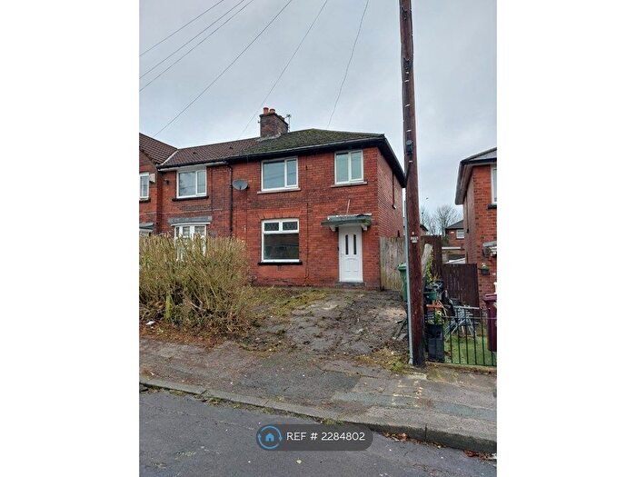 3 Bedroom Semi-Detached House To Rent In Haroldene Street, Bolton, BL2