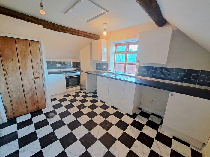 2 Bedroom Flat To Rent In Teme Street, Tenbury Wells, WR15
