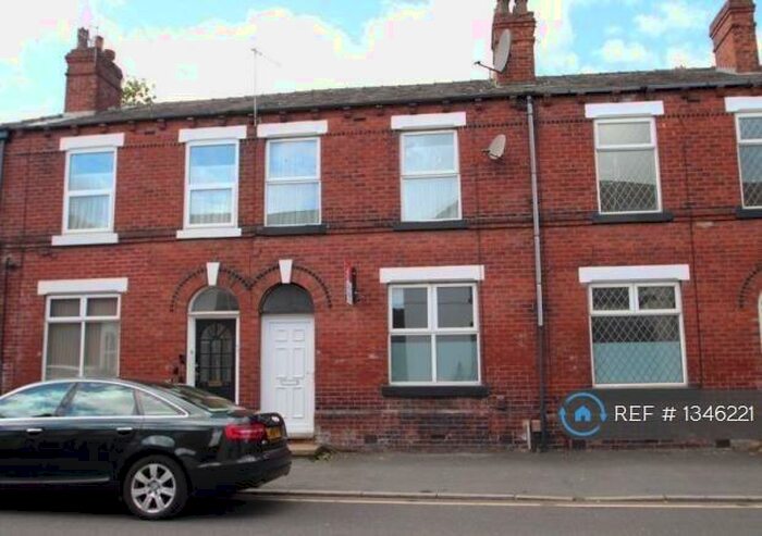 3 Bedroom Terraced House To Rent In Guywood Lane, Romiley, Stockport, SK6