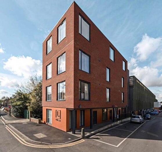 2 Bedroom Flat For Sale In Field End Road, Ruislip, HA4
