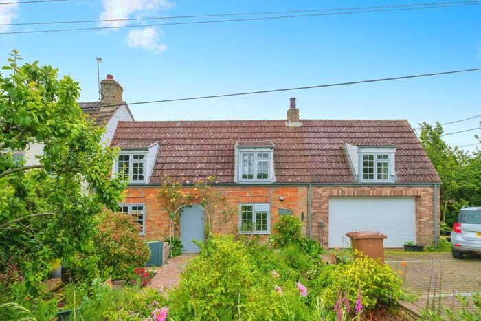 2 Bedroom Semi-Detached House For Sale In Suspension Bridge, Welney, Wisbech, Norfolk, PE14