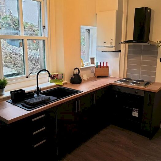 4 Bedroom Property To Rent In Prospect Street, Lancaster, LA1