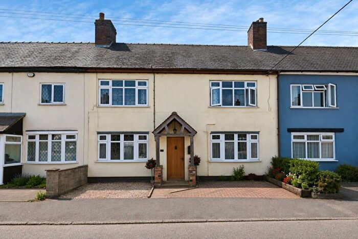 4 Bedroom Terraced House For Sale In Tamworth Road, Wood End, Atherstone, Warwickshire, CV9